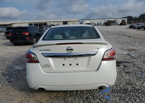 2015 Nissan Altima 2.5 from USA, damaged, VIN 1N4AL3AP1FC131041